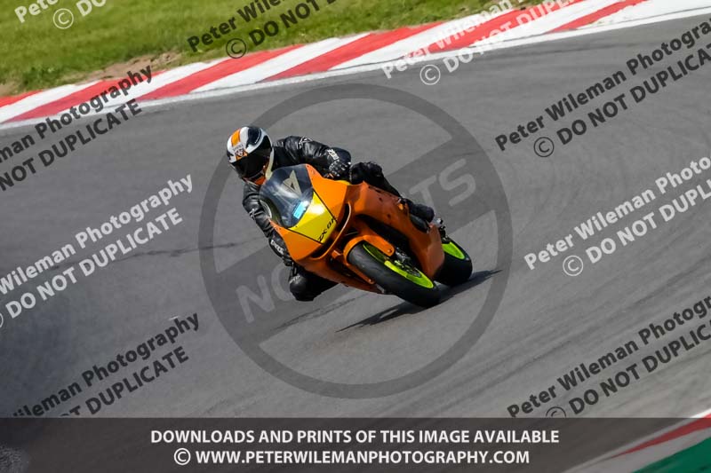 donington no limits trackday;donington park photographs;donington trackday photographs;no limits trackdays;peter wileman photography;trackday digital images;trackday photos